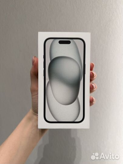 iPhone 15, 256 ГБ
