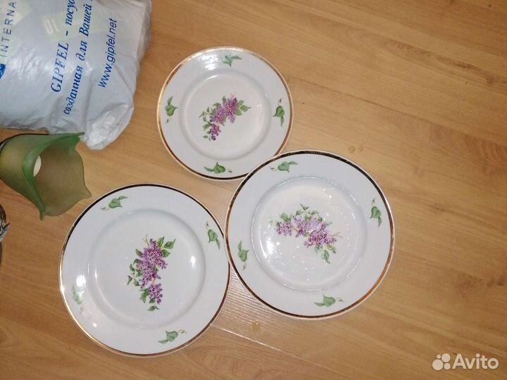 Остатки сервиза Сирень Дулево