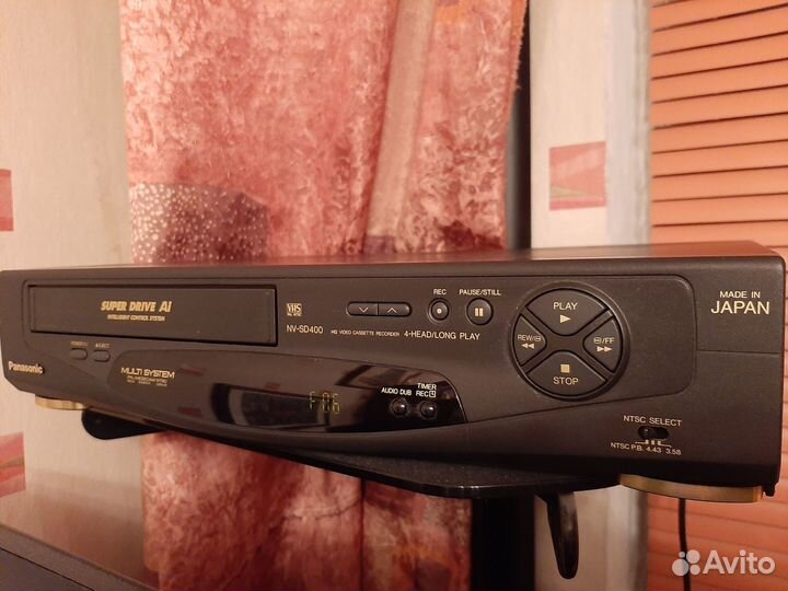 Видеомагнитофон Panasonic NV-SD 400