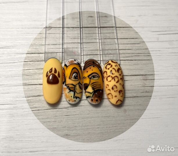 Детский маникюр