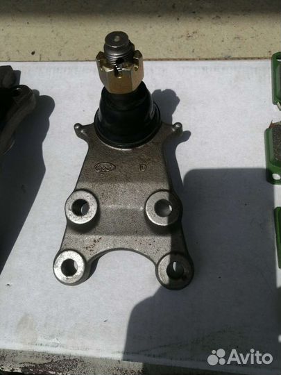 Шаровая опора Toyota Prado