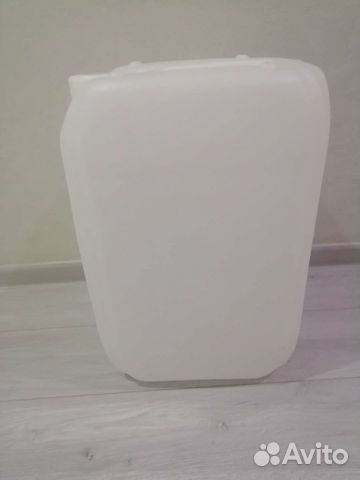 Канистра пластиковая 20 литров