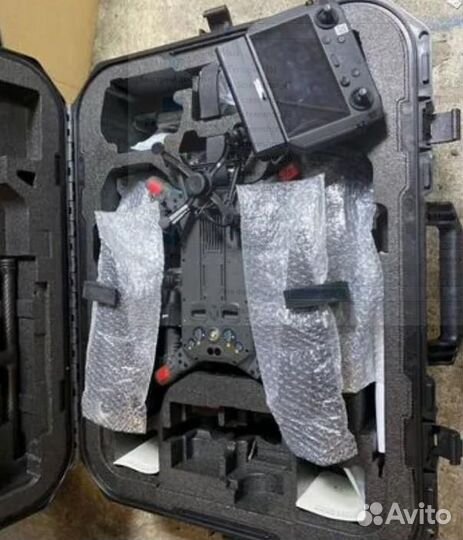 Дрон Matrice 300 rtk DJI Дрон