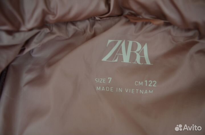 Пальто на девочку zara 122-128