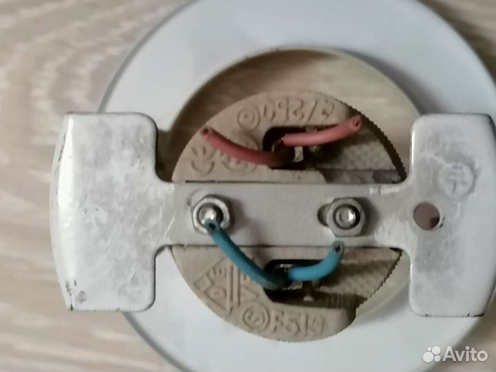 Точечные встраиваемые светильники 9шт