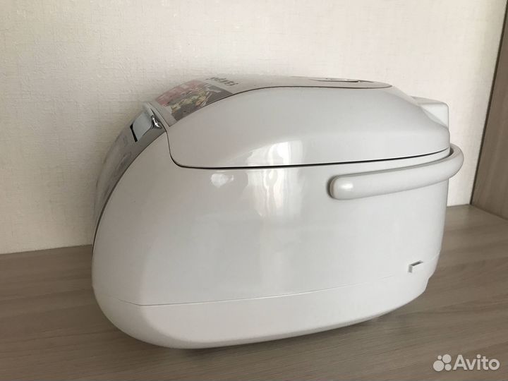 Мультиварка polaris pmc 0520ad