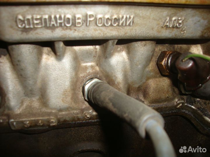 Продам б/у двигатель ваз-2103 (карбюратор)