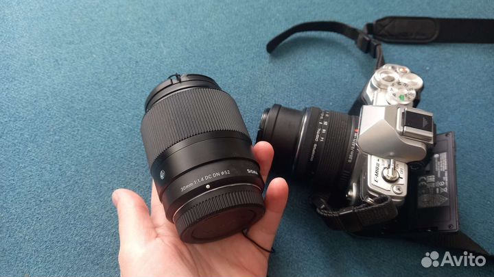 Olympus OM- D E- M10 Mark 3 плюс доп объектив