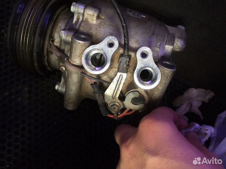 Компрессор кондиционера honda hr-v hs-090l