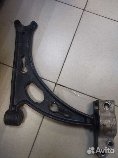 Рычаг нижний vag