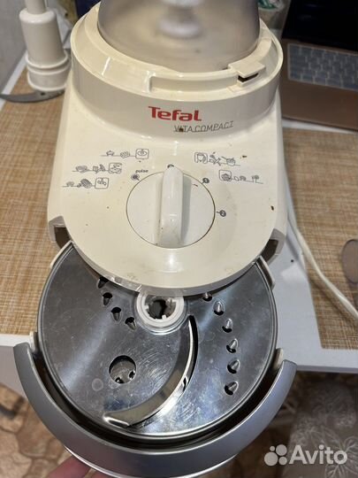 Кухонный комбайн Тефаль FP410 (блендер)