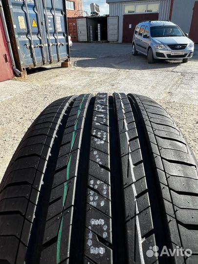 Tracmax X-Privilo TX5 205/60 R16 92V