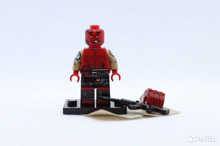 Минифигурки Lego Хеллбой Hellboy