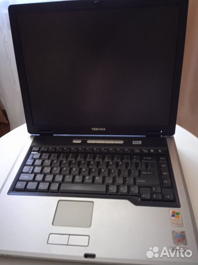 Ноутбук toshiba на запчасти