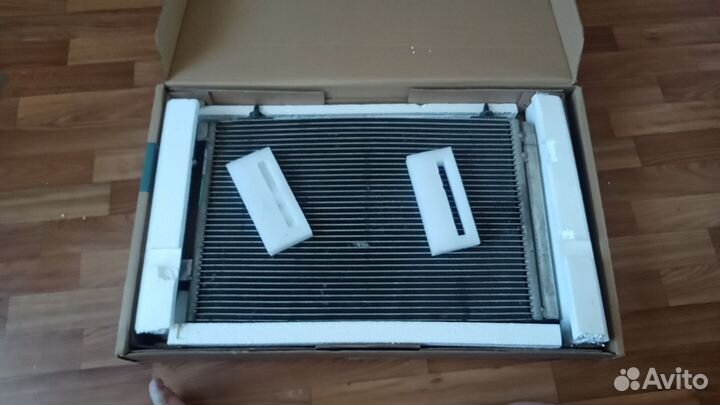 Радиатор кондиционера nfr35611