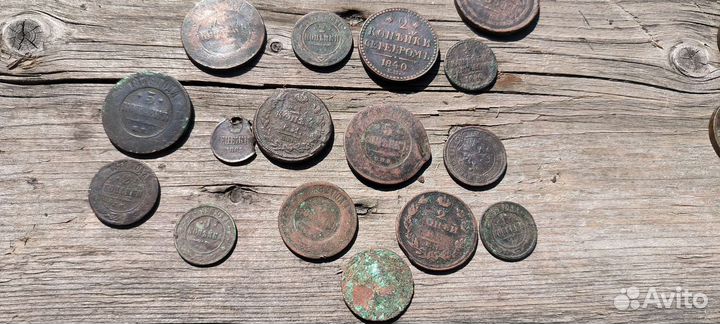 Продам старинные монеты