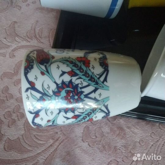 Кружки и бокалы