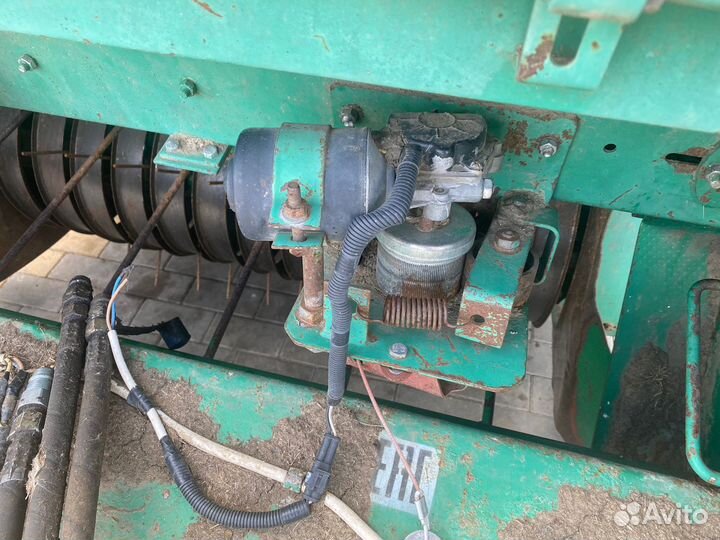 Пресс-подборщик БобруйскАгромаш ПРФ-145, 2015