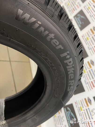 Hankook Winter I'Pike RS2 W429 215/50 R17 95T