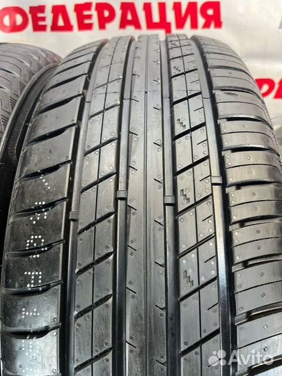 RoadX RXQuest SU01 235/55 R19 101W