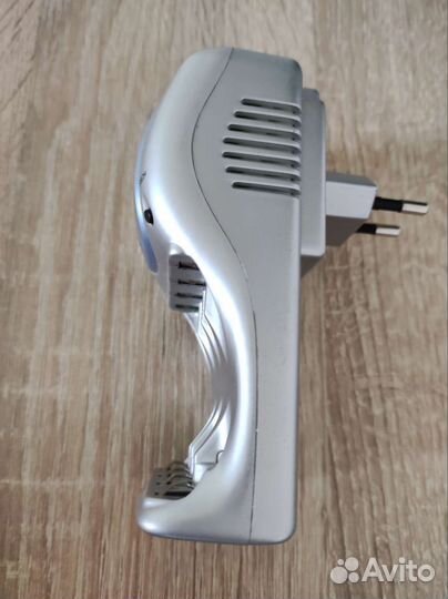 Зарядное устройство