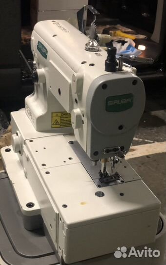 Машинка швейная