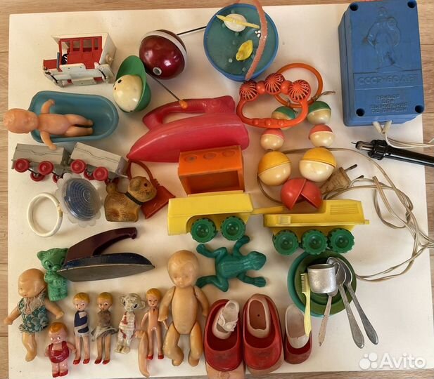 Игрушки советские СССР, детская швейная машинка