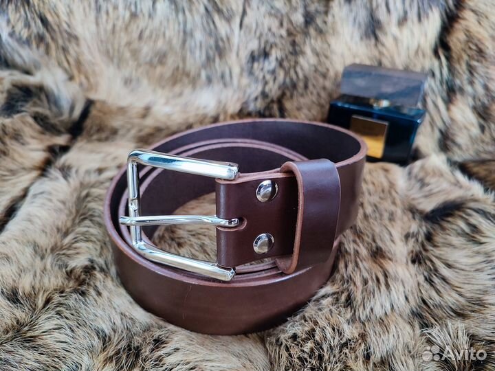 Мужской кожаный ремень