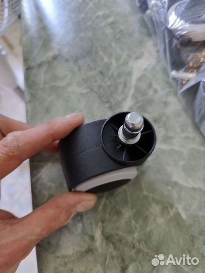 Колёсики на компьютерный стул