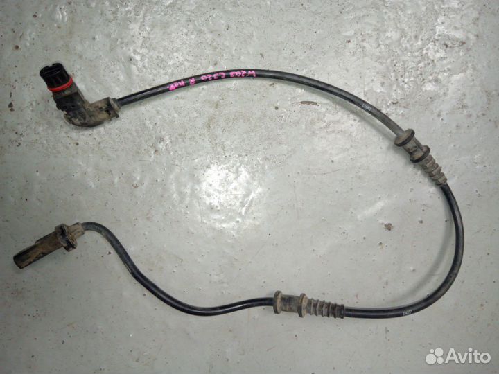 Датчик ABS L/R передний Мерседес W203/W209 с 2001