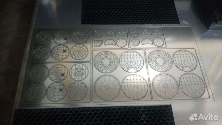 Лазерная резка гравировка