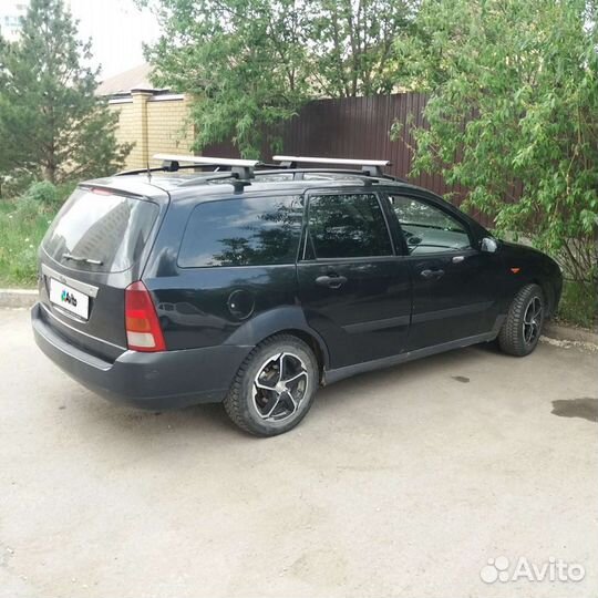 Ford Focus, 1999