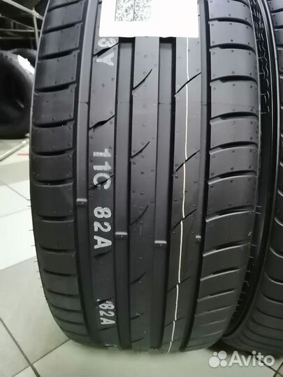Marshal MU12 245/40 R20 и 275/35 R20 102Y