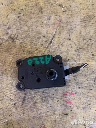 Сервопривод заслонки печки Mercedes-Benz S-Class