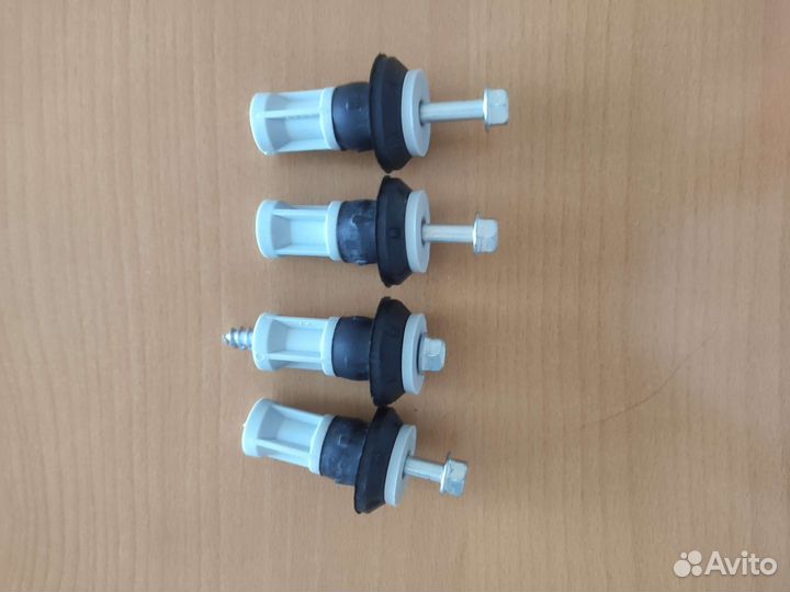 Транспортировочные болты для стиральной машины