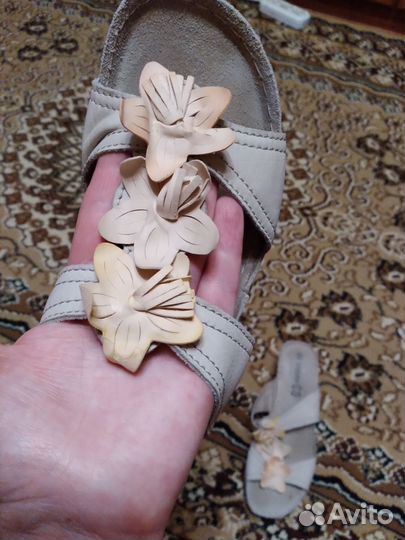 Шлепанцы 39р