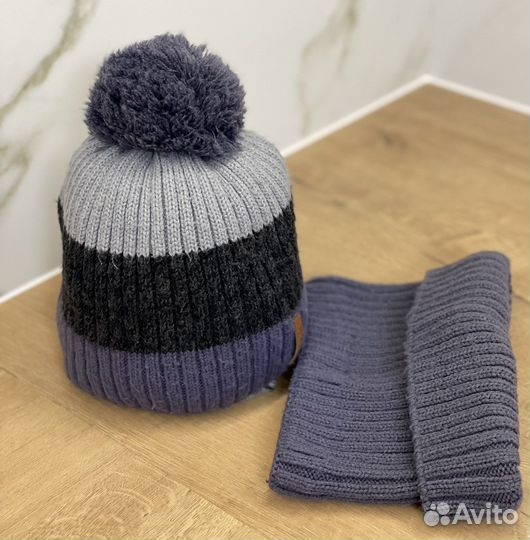 Шапка зимняя и снуд