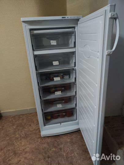 Морозильная камера бу Атлант