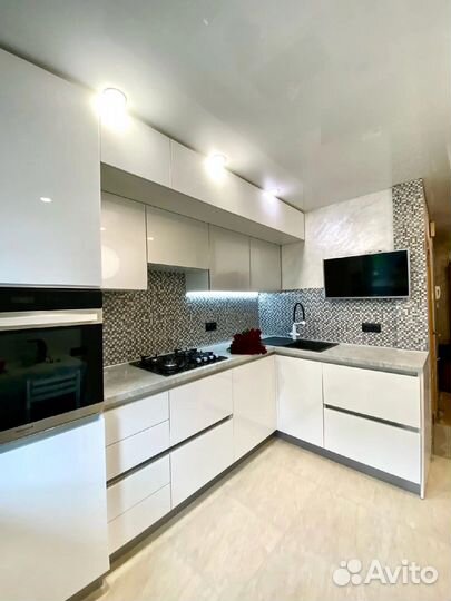 Угловые, прямые кухни на заказ