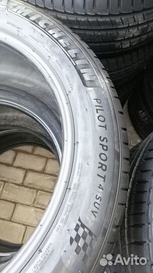 Michelin Pilot Sport 4 SUV 285/45 R21 113Y