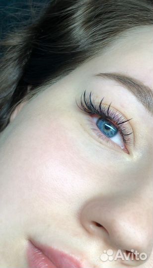Наращивание ресниц