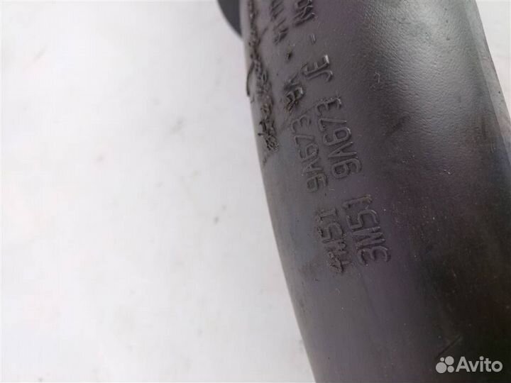 Патрубок воздушного фильтра форд фокус 2 2005-2008