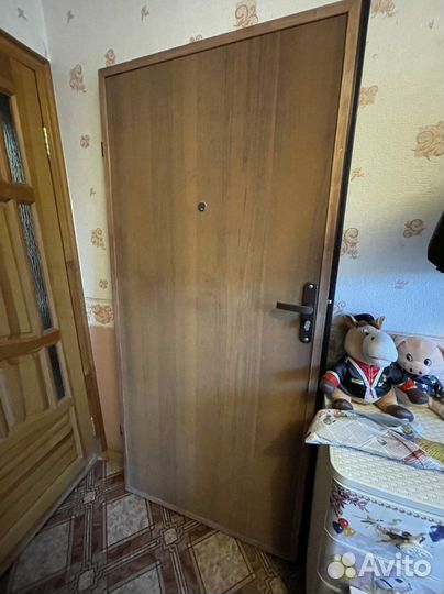 Дверь (перегородка для кормана)