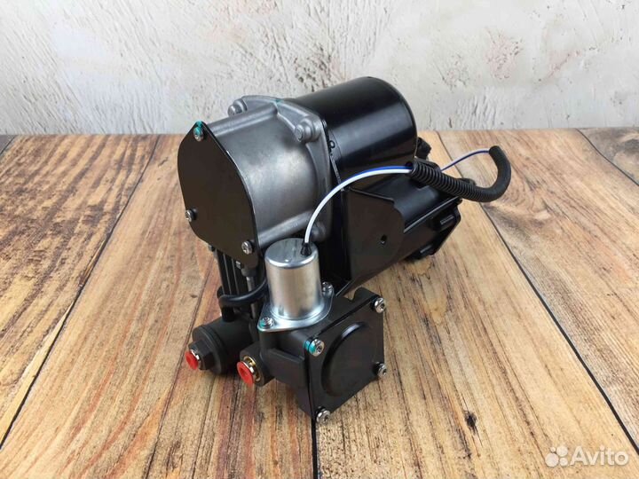 Компрессор Hitachi для Land Rover L319 L320