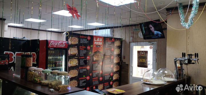 Доставка пицц и пиво на розлив