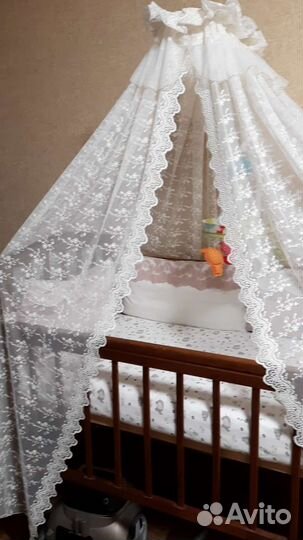 Балдахин и держатель для балдахина