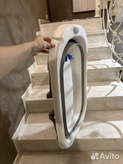 Ванночка складная для купания новорожденных