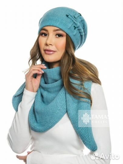 Зимний комплект шапка и косынка