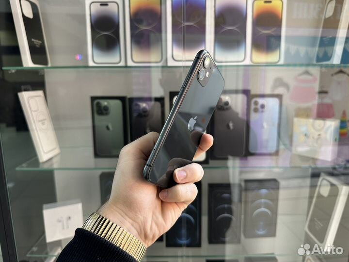 iPhone 11, 128 ГБ
