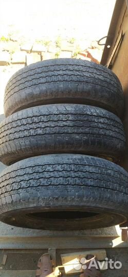 Bridgestone Dueler H/T 245/70 R16